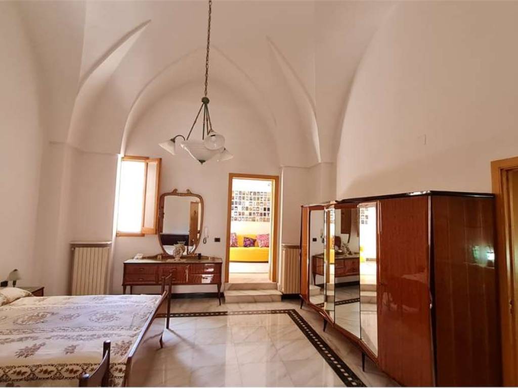 Casa indipendente a Supersano in Via Tito Minniti - Foto 2