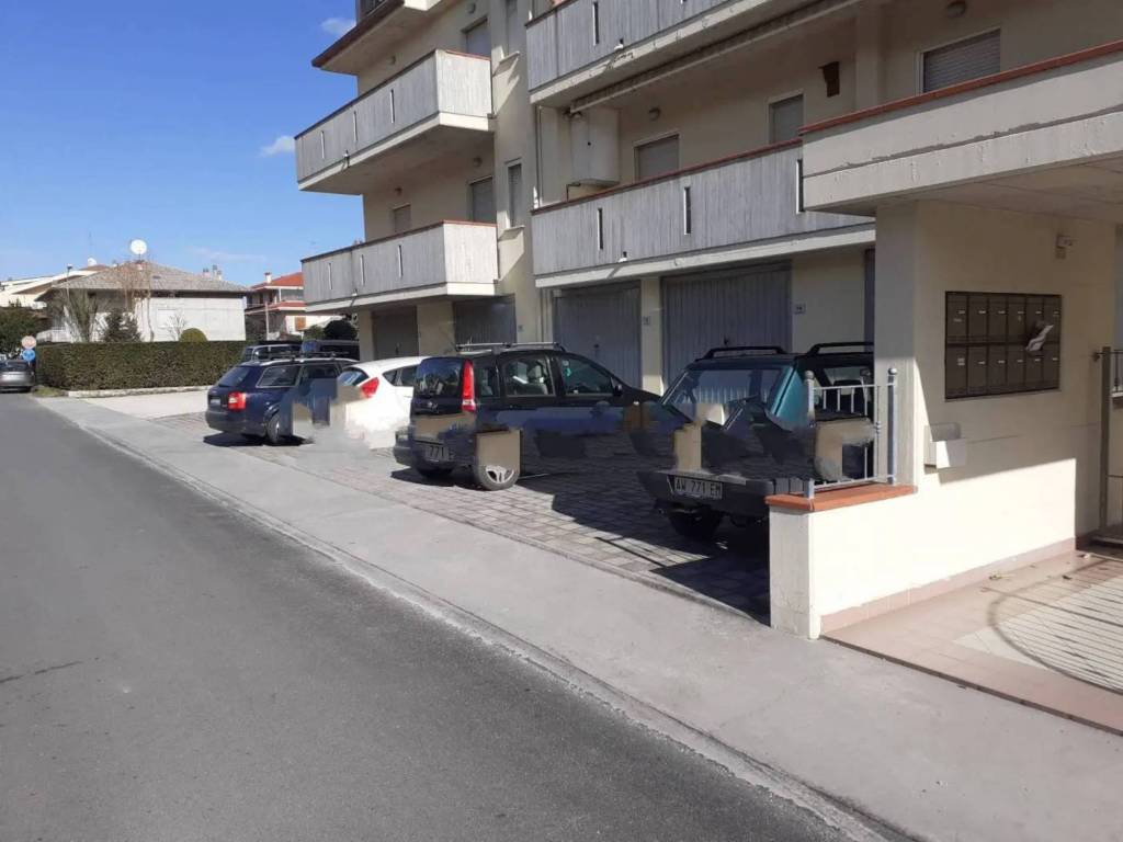 Appartamento a Sant'omero in Via 1 Maggio - Foto 2