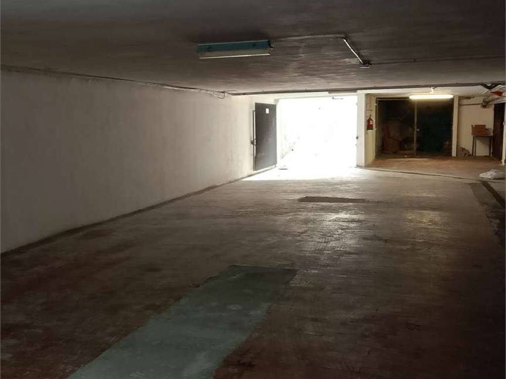 Box / garage a Modena in VIA SIGONIO, 100 - Foto 3