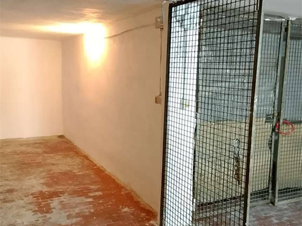 Box / garage a Modena in VIA SIGONIO, 100 - Foto 5