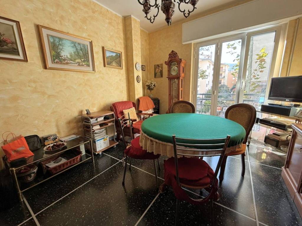 Appartamento a Diano marina in Viale Giacomo Matteotti, 34 - Foto 3