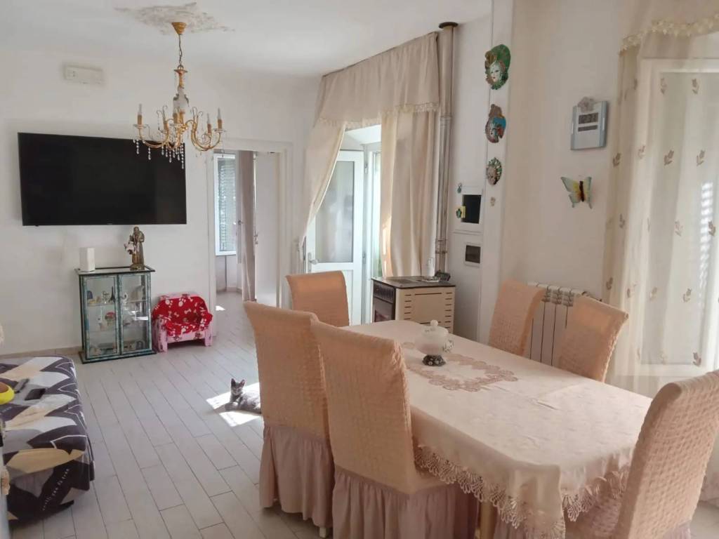 Casa indipendente a Roccastrada in Largo Centurie - Foto 2