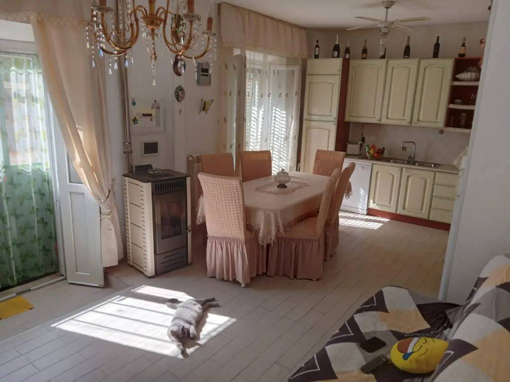 Casa indipendente a Roccastrada in Largo Centurie - Foto 4