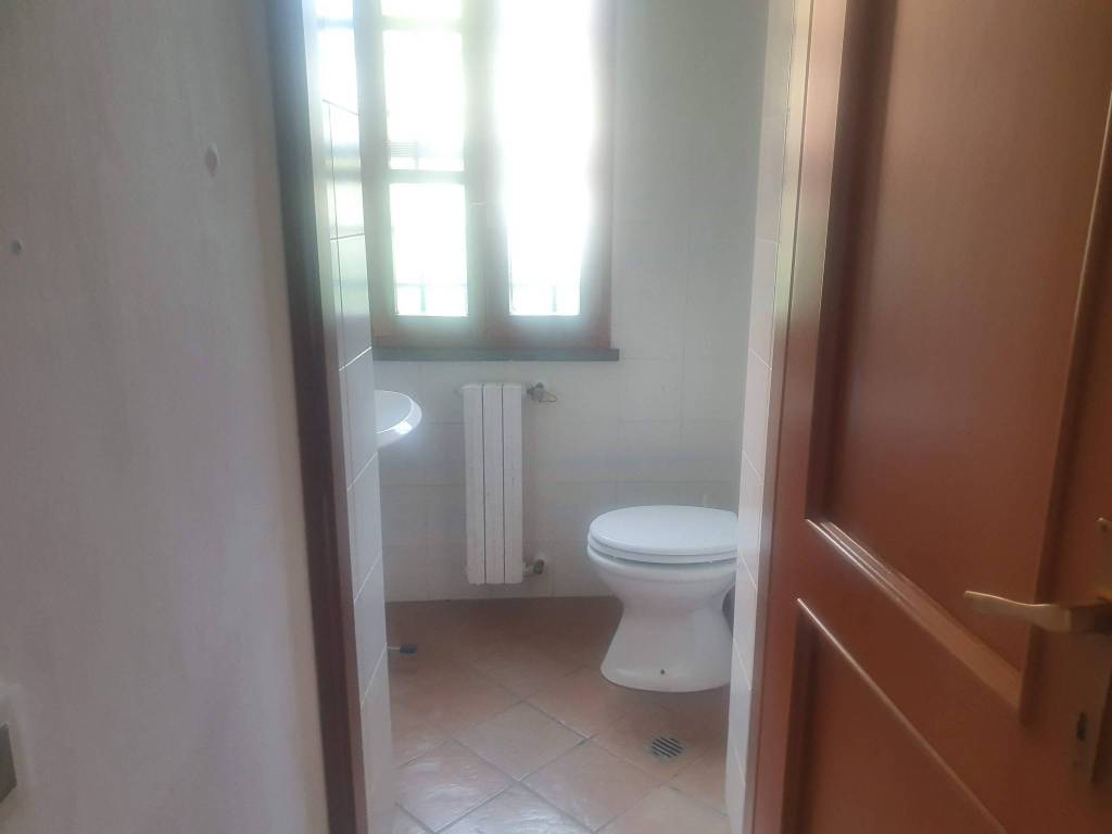 Appartamento a Collesalvetti in Via degli Ontani - Foto 4