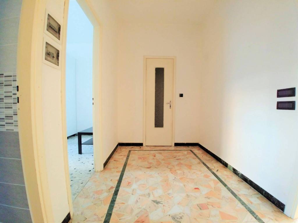 Appartamento a Orbassano in Via Alcide De Gasperi, 18 - Foto 2