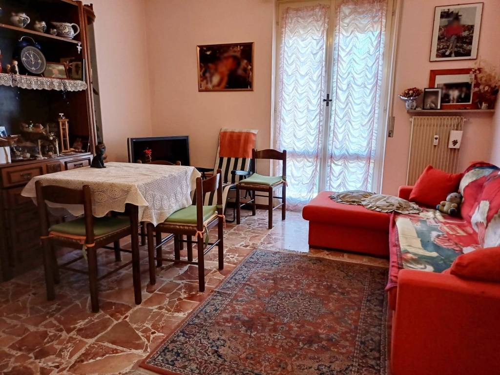 Appartamento a Arcisate in Via Silvio Pellico, 61 - Foto 2