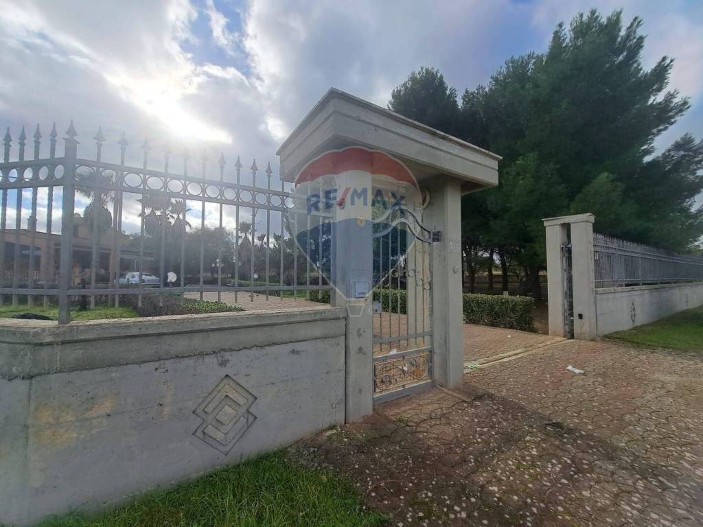 Villa a Francavilla fontana in Via per Carosino - Foto 3