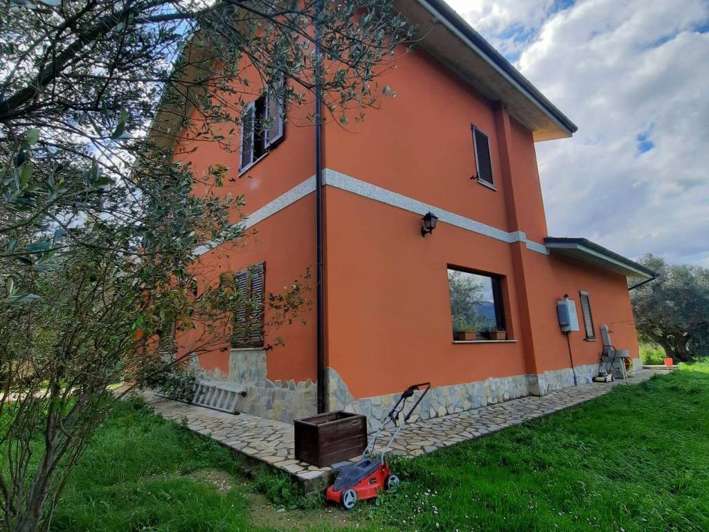 Casa indipendente a Catignano in Contrada Grotte - Foto 4
