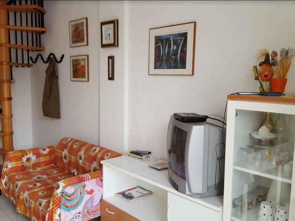Appartamento a Ameglia in Via XXV Aprile - Foto 2