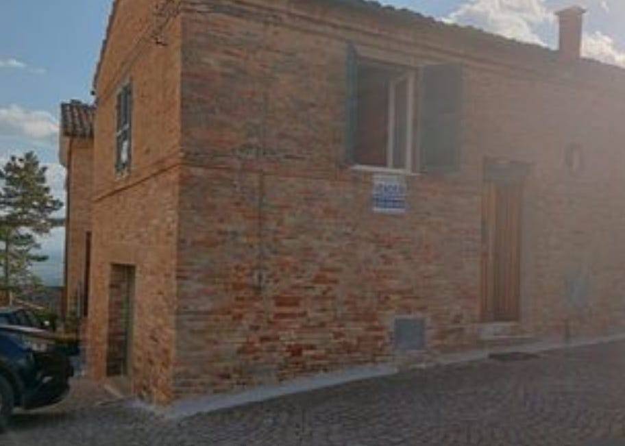 Appartamento a Montecosaro in Via Antonio Cerquetti - Foto 2