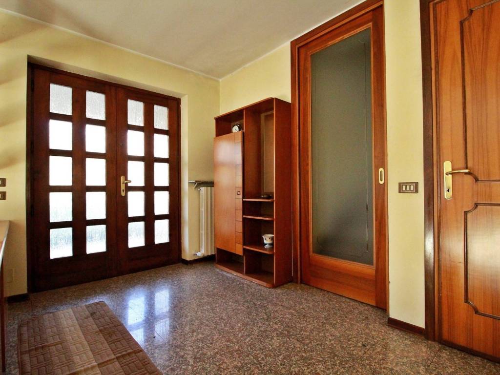 Villa a Imbersago in Via Nuova Provinciale - Foto 2