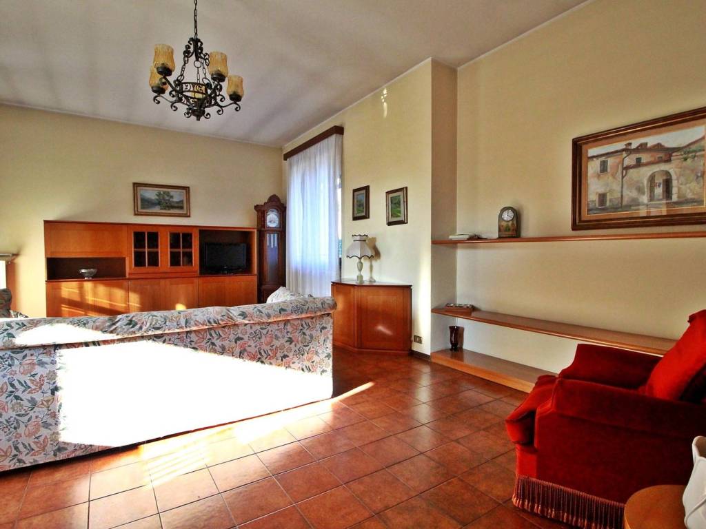 Villa a Imbersago in Via Nuova Provinciale - Foto 5