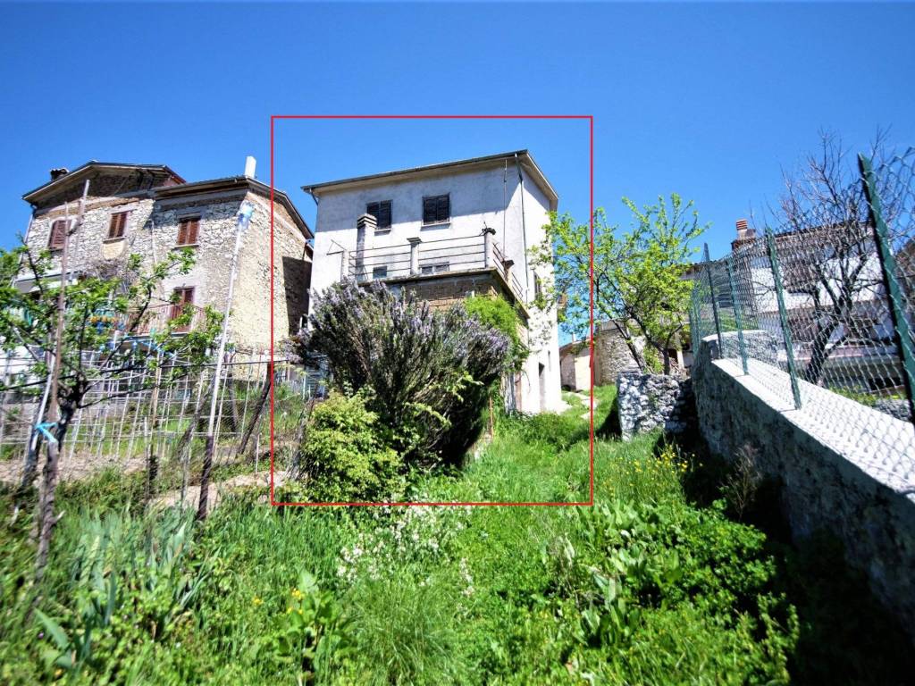 Casa indipendente a Fiamignano in Via Collaralli - Foto 2