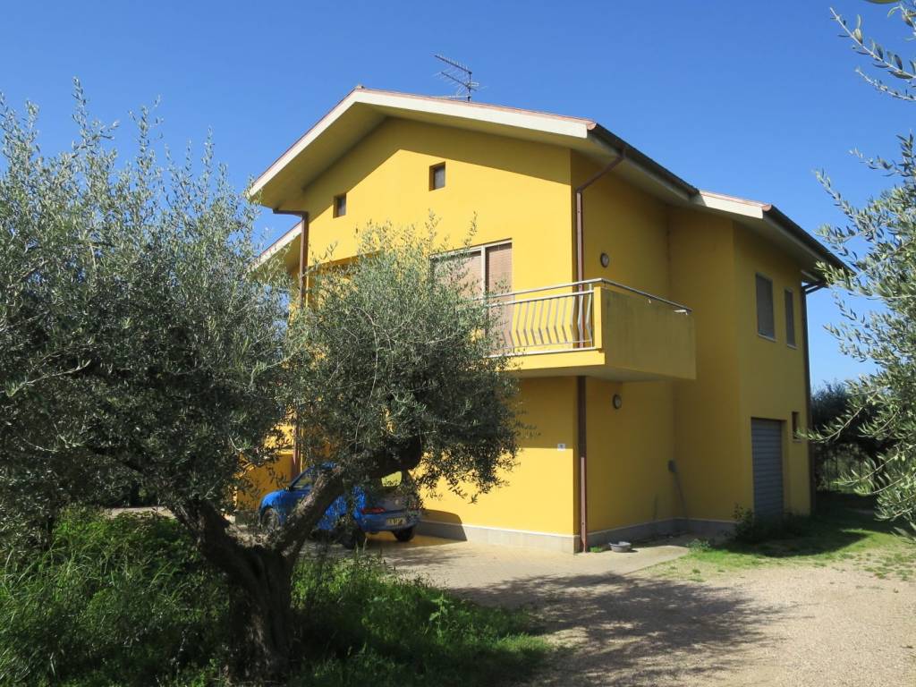 Villa a Elice in SP56 - Foto 3
