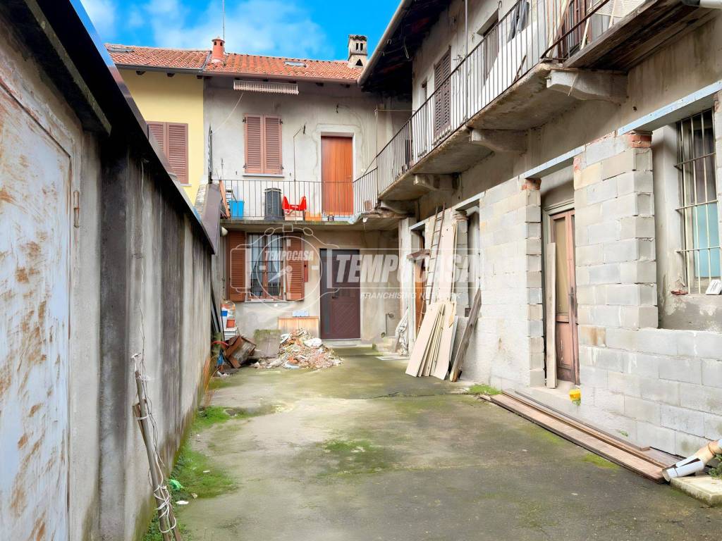 Palazzo / stabile a Seregno in Via marconi - Foto 3