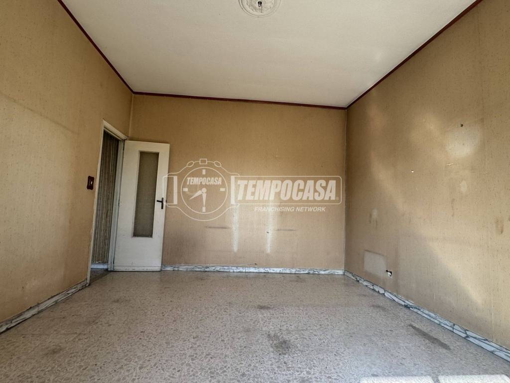 Appartamento a Casoria in Via PRINCIPE DI PIEMONTE 18 - Foto 4