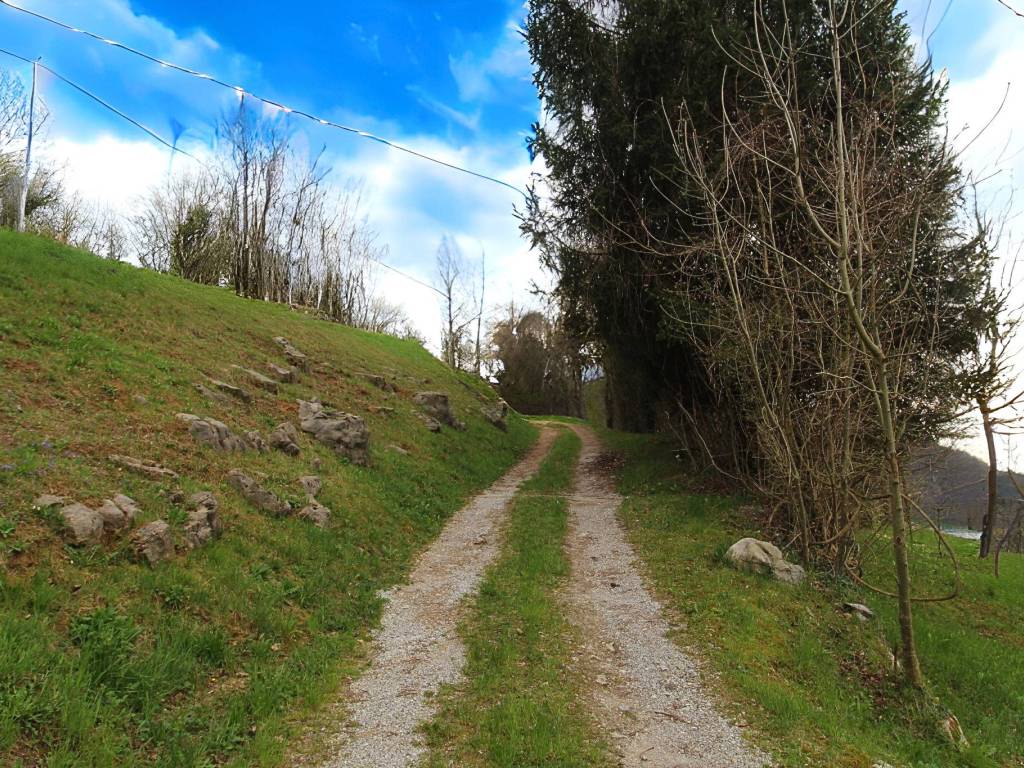 Rustico / casale a Val brembilla in Via Prato Nuovo - Foto 3