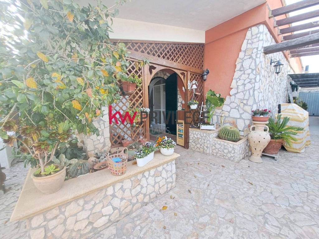 Villa a Brindisi in Via dei Meccanici - Foto 4