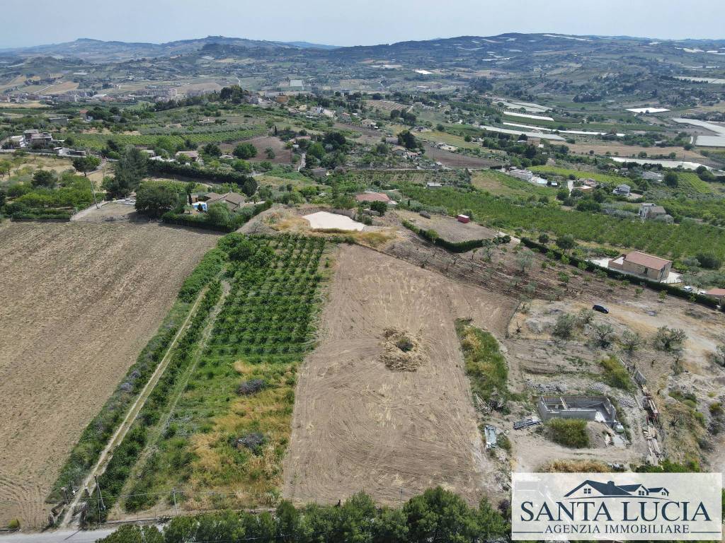 Terreno a Canicattì in Contrada Montagna - Foto 3