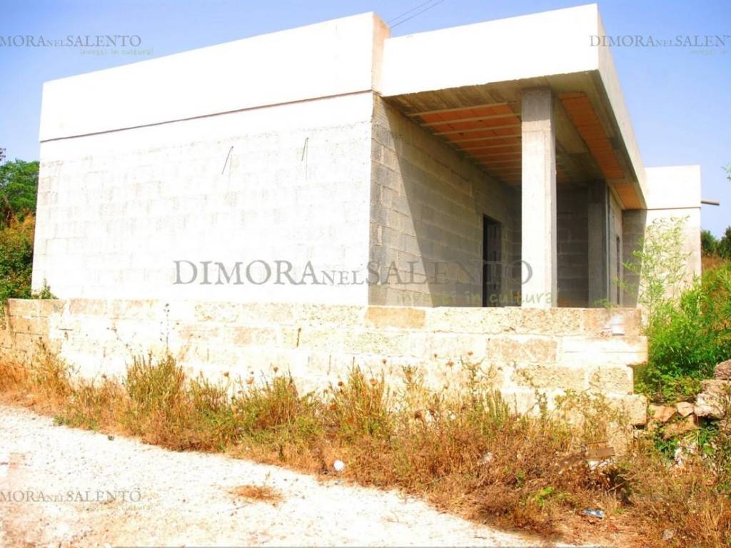 Casa indipendente a Alessano in VIA CADUTI DI CEFALONIA - Foto 4