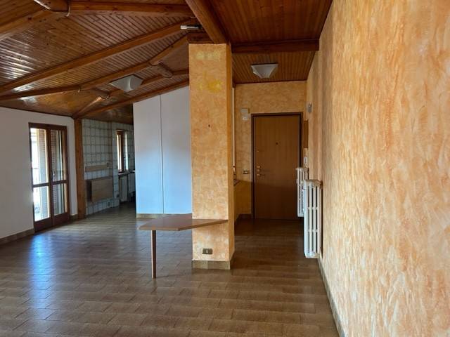 Attico / mansarda a Tortona in Via Giuseppe Di Vittorio, 16 - Foto 3