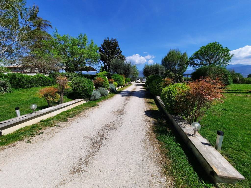 Villa a Latina in Via Appia - Foto 3