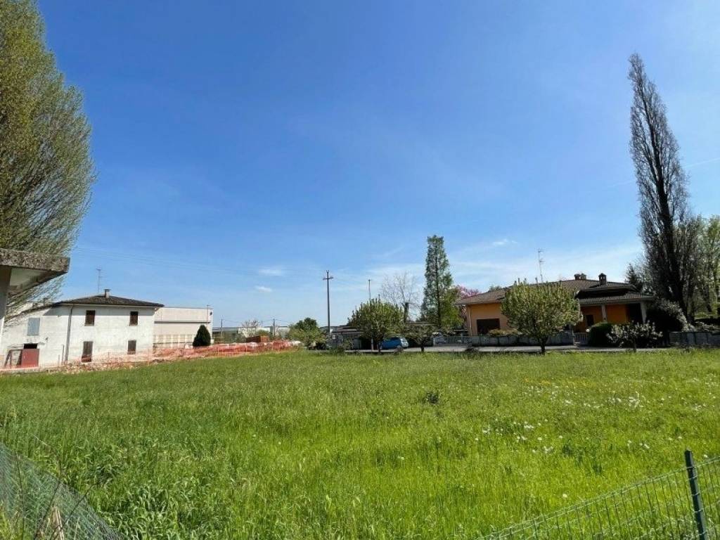 Terreno a Castel goffredo in Via Fuga, 17 - Foto 2