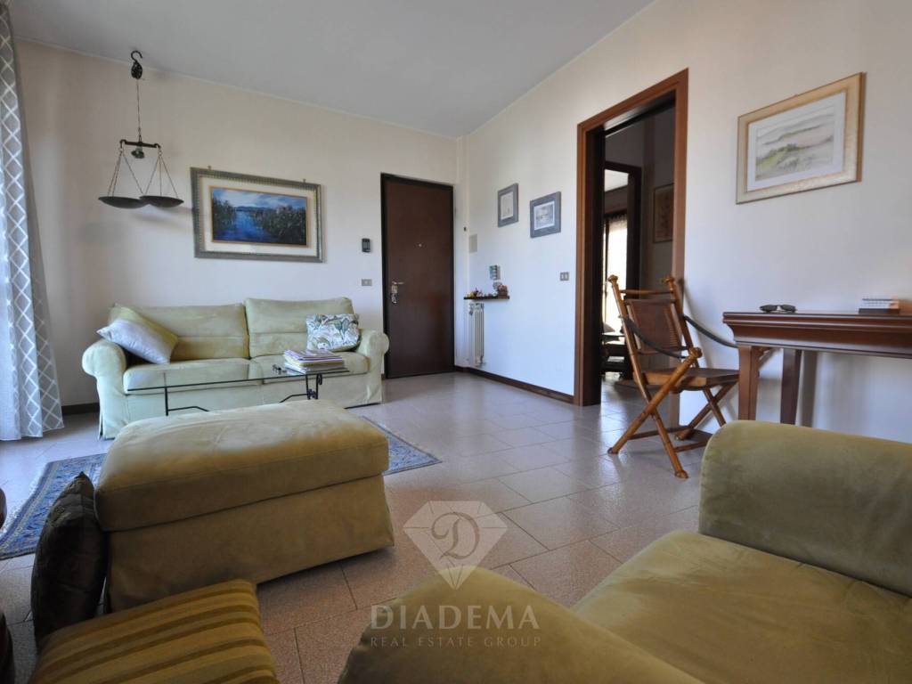 Appartamento a Besnate in Via San Gaetano, 33 - Foto 4