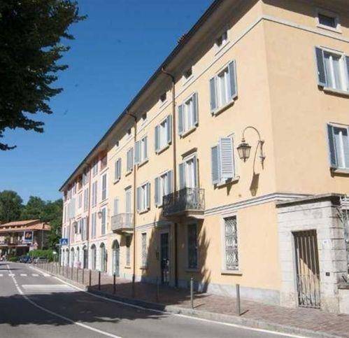Box / garage a Imbersago in Via C.B. Cavour - Foto 2