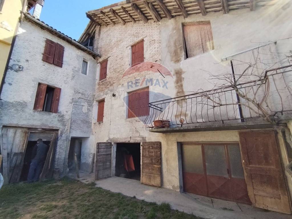 Casa indipendente a Cesiomaggiore in Via Marsiai, 16 - Foto 3