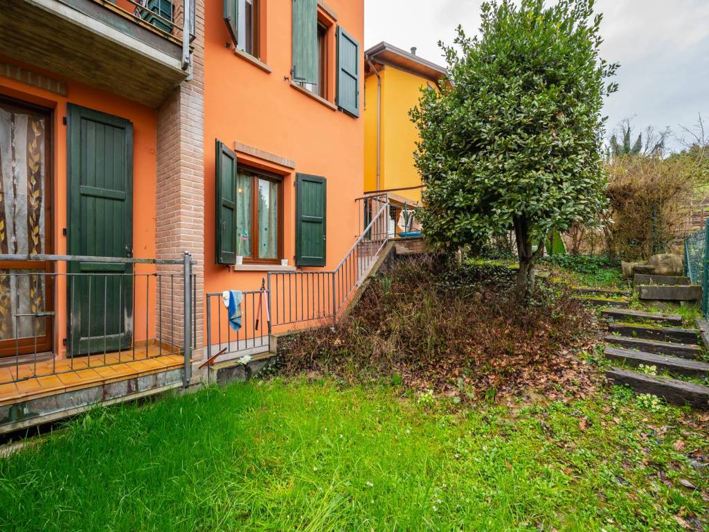 Appartamento a Viano in Via Foglianina - Foto 4