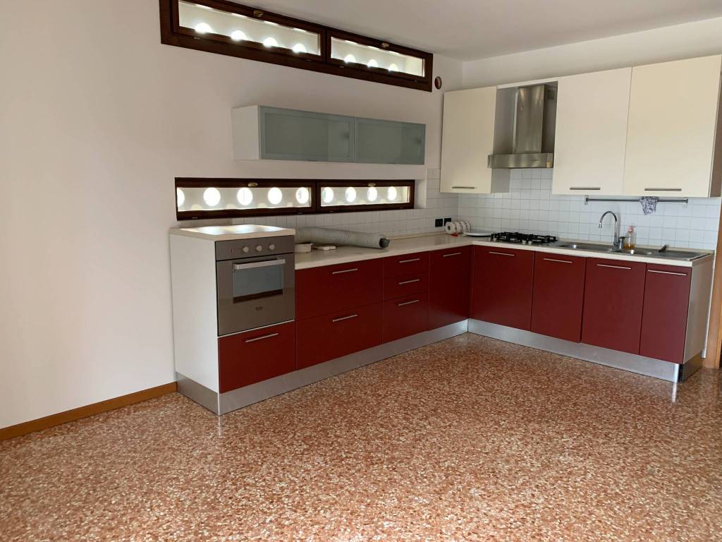 Appartamento a Vicenza in Strada Ca' Balbi - Foto 4