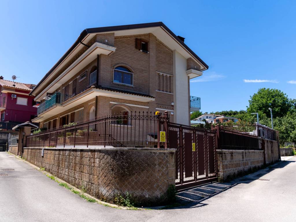 Villa a Atripalda in Contrada Novesoldi - Foto 2