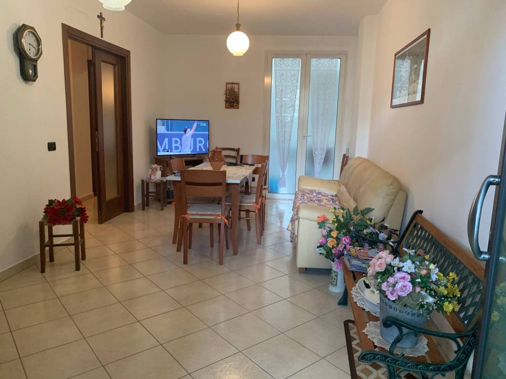 Appartamento a Riccione in Viale Niccolò Machiavelli - Foto 2
