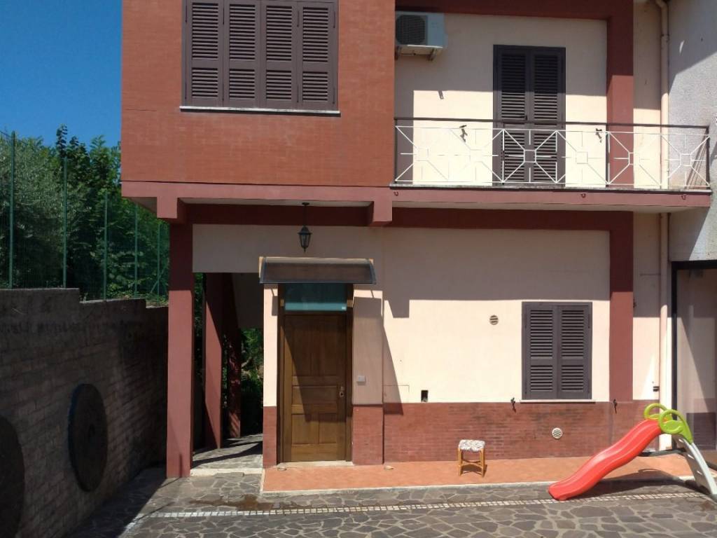 Villa a Frosinone in Via Gaeta - Foto 2