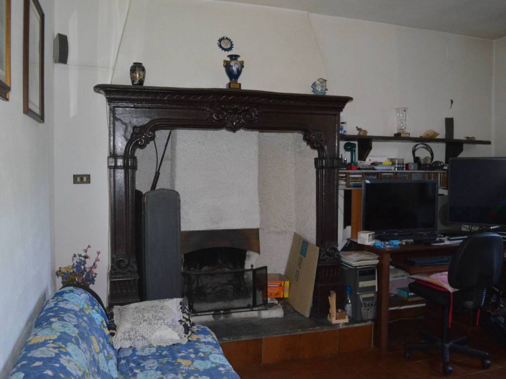 Appartamento a Brebbia in Via Pasubio - Foto 3