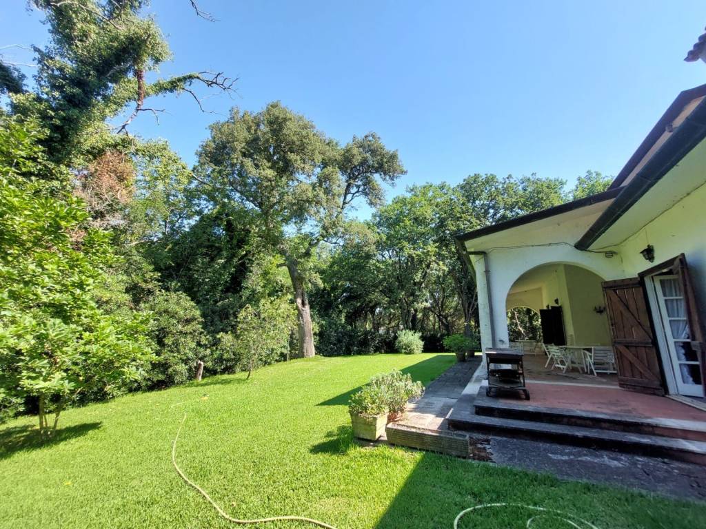 Villa a Sabaudia in Via delle Magnolie, 4 - Foto 4
