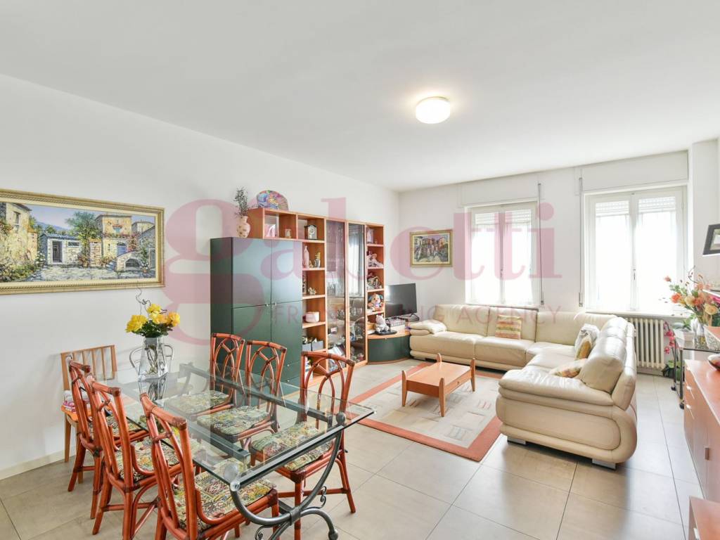 Appartamento a Cantù in Via Milano, 22 - Foto 2