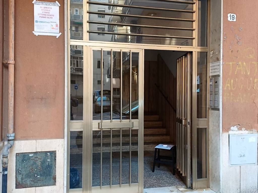 Appartamento a Salerno in Via Fratelli Palumbo, 19 - Foto 3