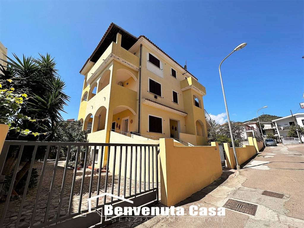 Palazzo / stabile a Siniscola in Via Nizza, 3 - Foto 3