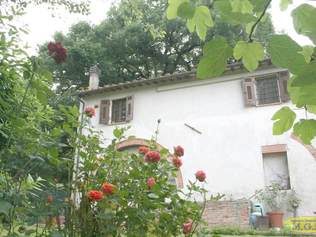 Casa indipendente a Pontedera in Via delle Colombaie, - Foto 3
