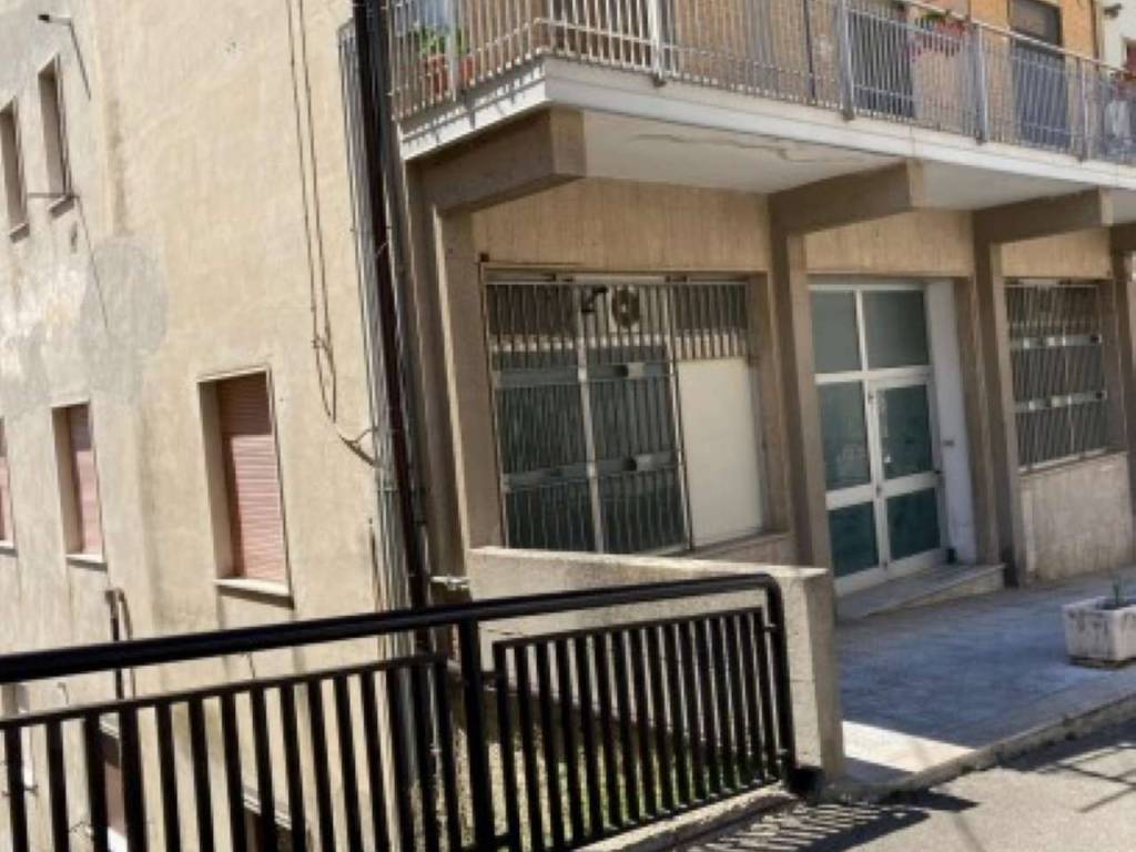 Immobile a San mauro forte in corso Umberto I 12 - Foto 2
