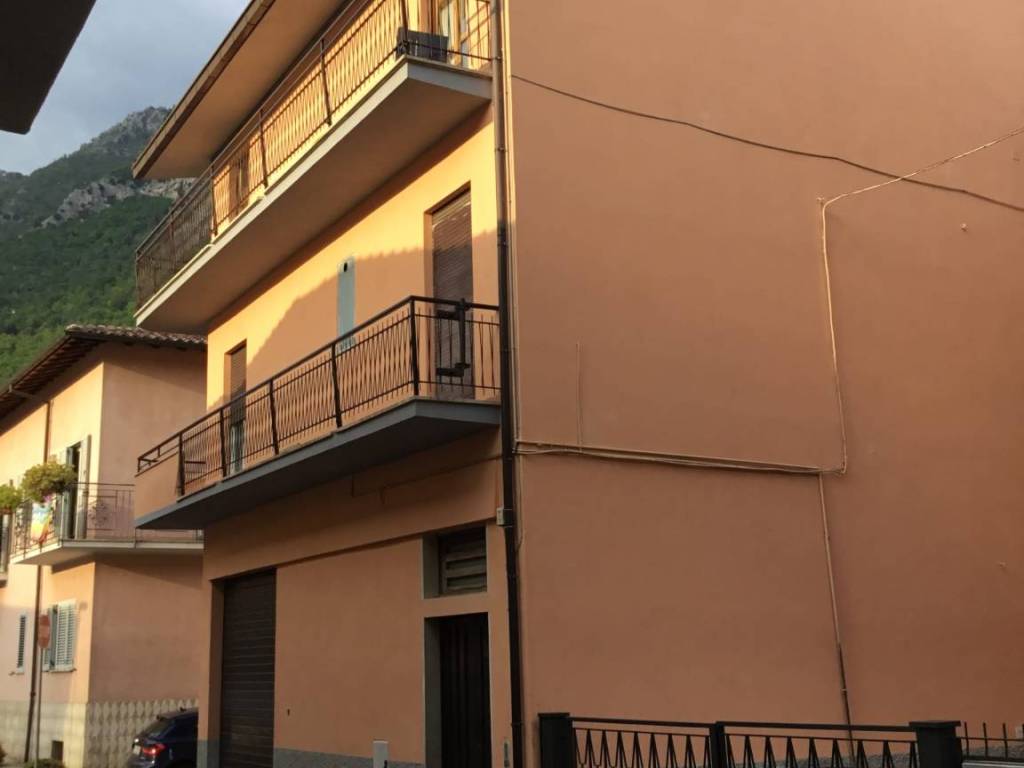 Appartamento a Antrodoco in Via Dante Alighieri - Foto 3