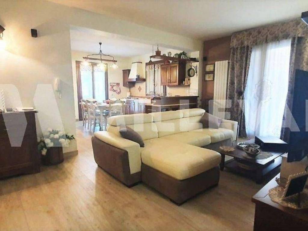 Appartamento a Giarratana in Via Giuseppe Garibaldi - Foto 2