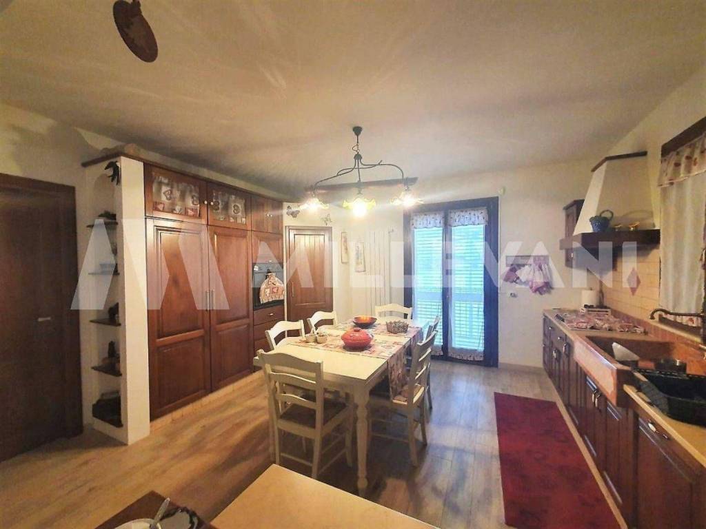 Appartamento a Giarratana in Via Giuseppe Garibaldi - Foto 4