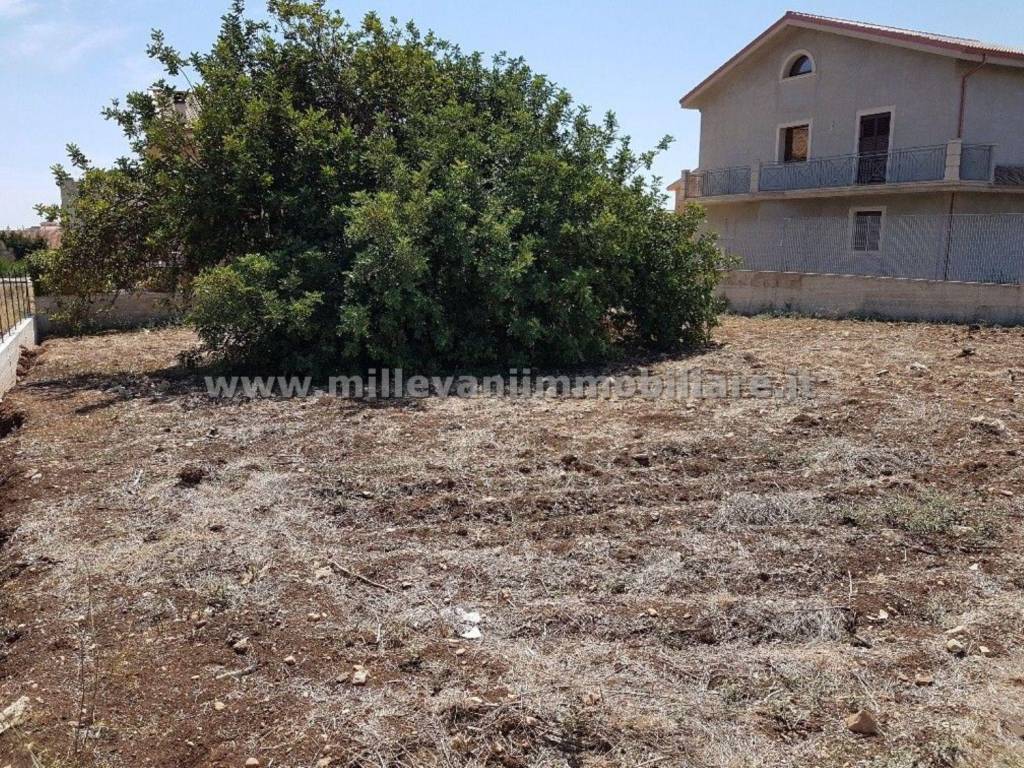Terreno a Pozzallo in Via L. Sortino s.n.c - Foto 4