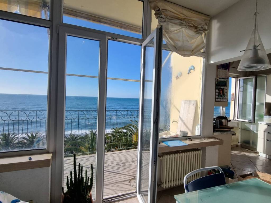 Appartamento a Finale ligure in via Concezione, 21 - Foto 3