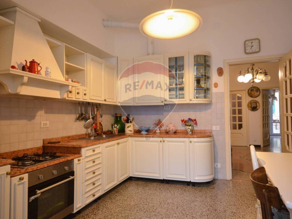Appartamento a Savona in Via Verdi, 11 - Foto 5