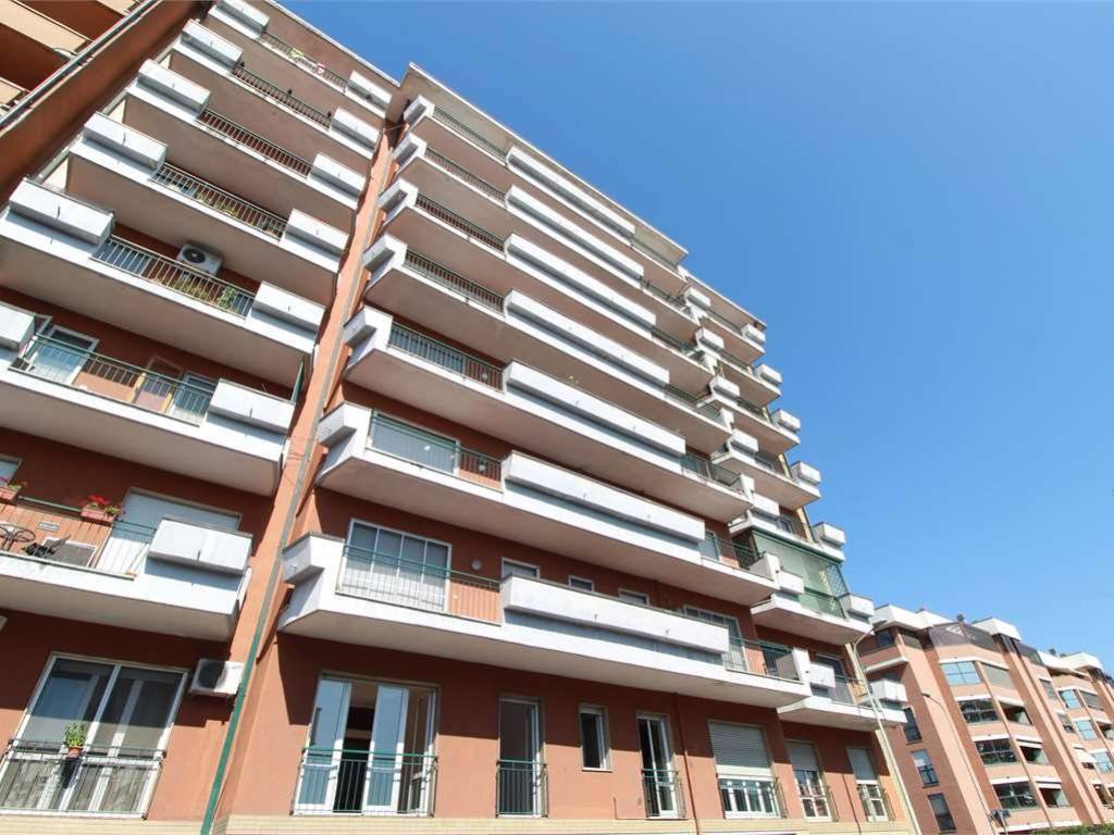 Appartamento a Novara in VIA ADAMELLO, 8 - Foto 2