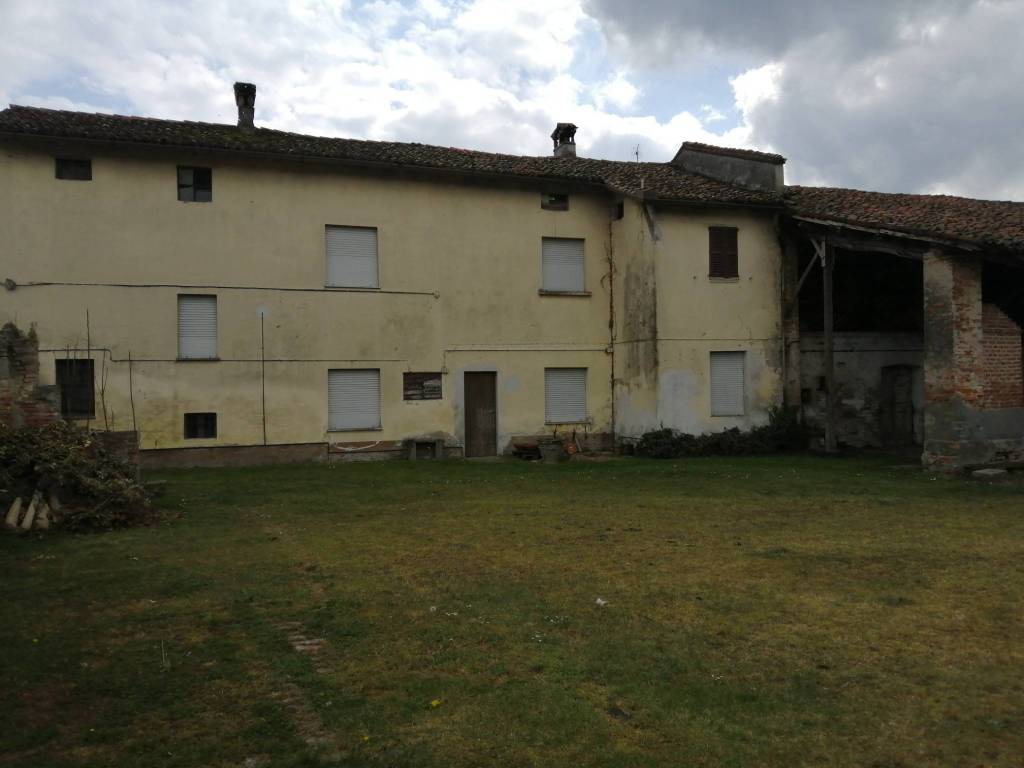 Rustico / casale a Crespiatica in Via Dante Alighieri, 64 - Foto 3